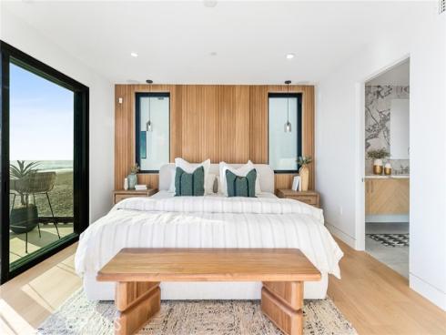 5007  Seashore  , Newport Beach, CA