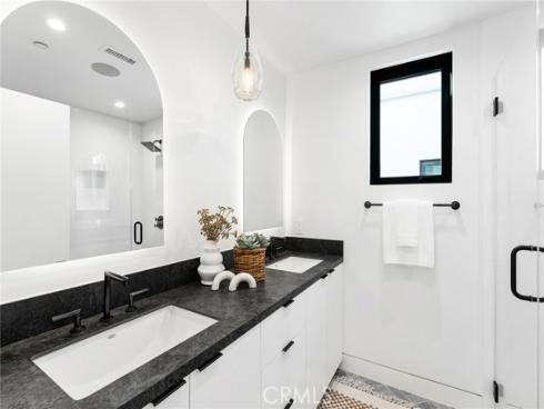 5007  Seashore  , Newport Beach, CA