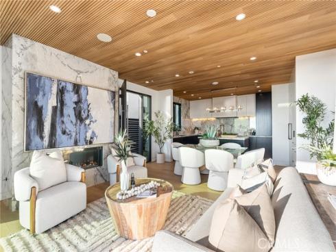 5007  Seashore  , Newport Beach, CA