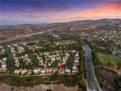 58  Victoria  , Newport Beach, CA