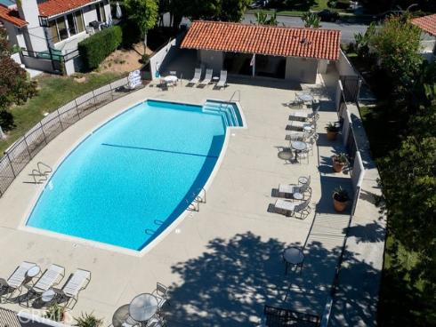 338  Vista Madera  , Newport Beach, CA