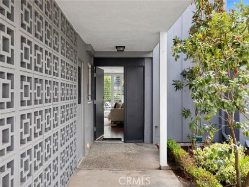 1008  Buckingham  17  Lane, Newport Beach, CA