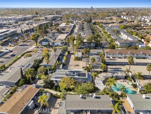1008  Buckingham  17  Lane, Newport Beach, CA