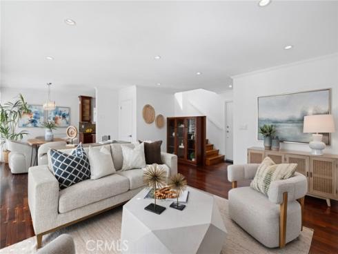 1008  Buckingham  17  Lane, Newport Beach, CA