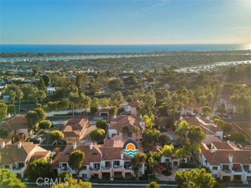 320  Villa Point  , Newport Beach, CA