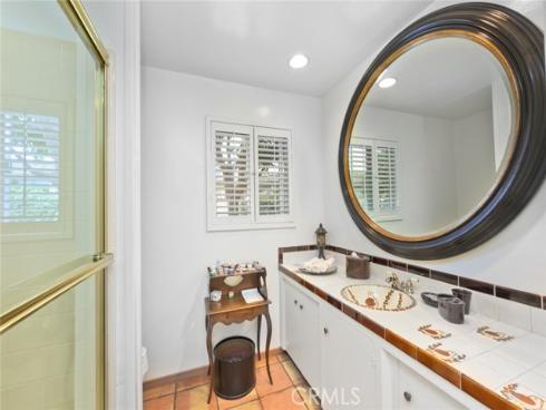 124  Via Quito  , Newport Beach, CA