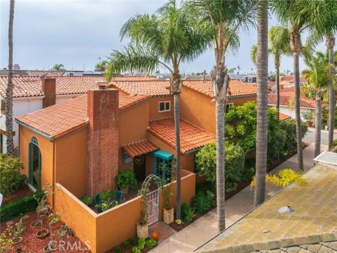 124  Via Quito  , Newport Beach, CA