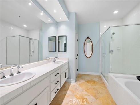 200  Paris  111  Lane, Newport Beach, CA