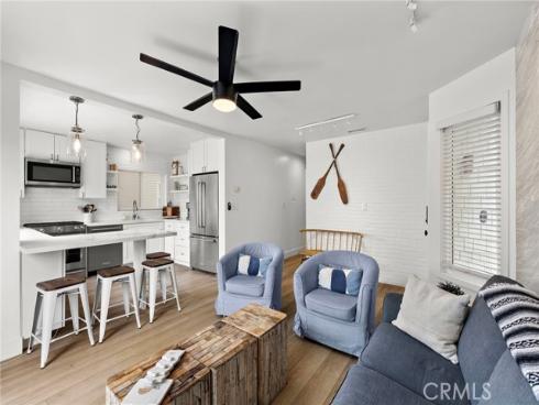 207  40th   Street, Newport Beach, CA