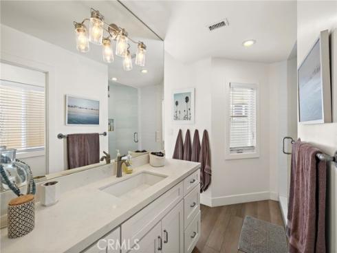 207  40th  2  Street, Newport Beach, CA