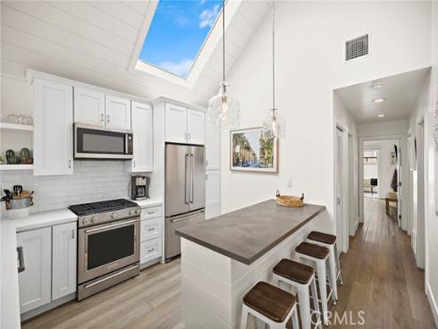 207  40th  2  Street, Newport Beach, CA