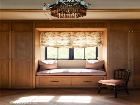 2571  Vista  , Newport Beach, CA