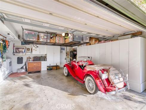 2134  Vista Entrada  , Newport Beach, CA