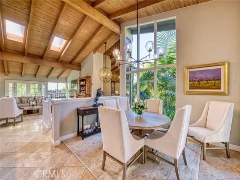 2134  Vista Entrada  , Newport Beach, CA