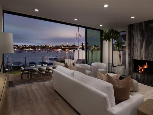 1909 E Bay Ave  , Newport Beach, CA