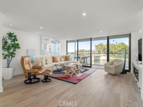 601  Lido Park  1D  Drive, Newport Beach, CA