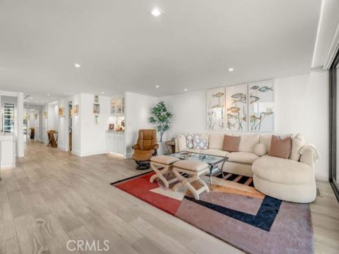 601  Lido Park  1D  Drive, Newport Beach, CA