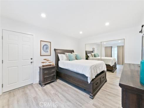 2212 W Oceanfront  , Newport Beach, CA