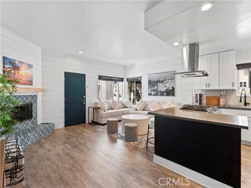 410  Clubhouse  , Newport Beach, CA