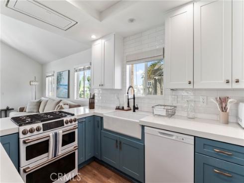 410  Clubhouse  , Newport Beach, CA