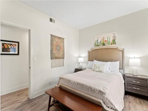 410  Clubhouse  , Newport Beach, CA