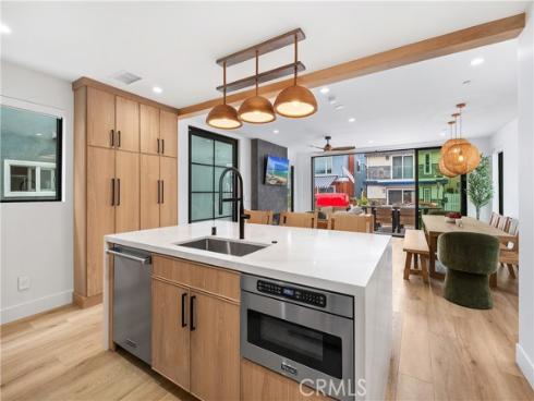 128  39th  , Newport Beach, CA