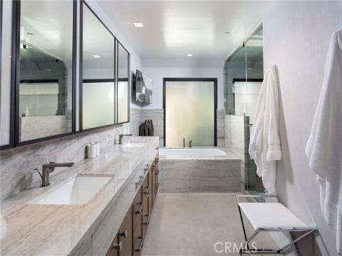 660  Harbor Island   Drive, Newport Beach, CA