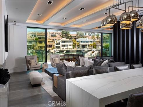 660  Harbor Island   Drive, Newport Beach, CA