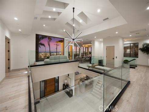 1210  Kings Rd  , Newport Beach, CA