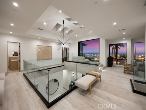 1210  Kings Rd  , Newport Beach, CA