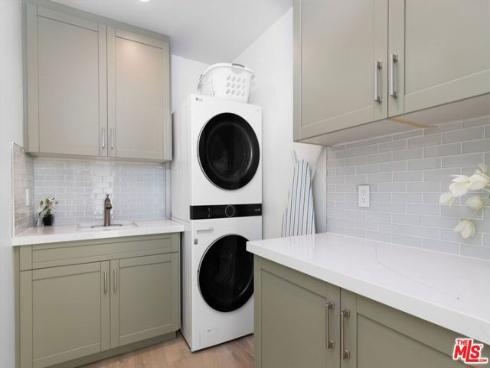 1703  Plaza Del Sur  2 , Newport Beach, CA