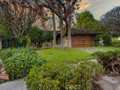 700  Aleppo   Street, Newport Beach, CA