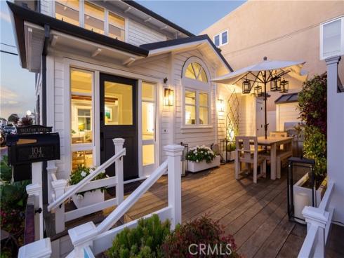 104  Onyx   Avenue, Newport Beach, CA