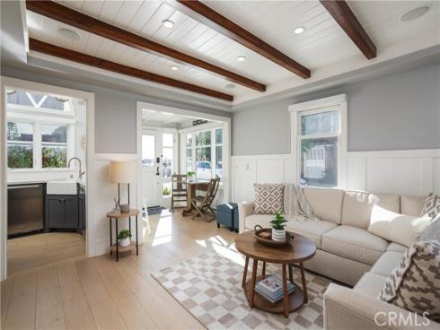 104  Onyx   Avenue, Newport Beach, CA