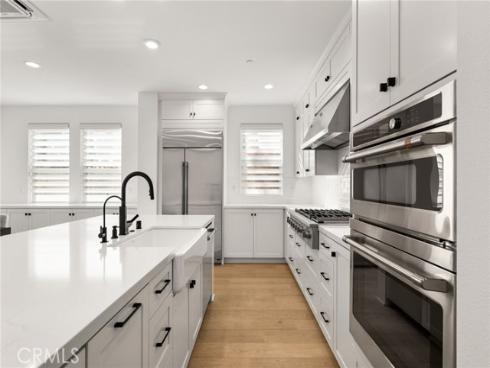 2127  Cresta  , Newport Beach, CA