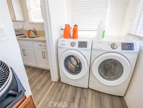 1825 W Balboa   Boulevard, Newport Beach, CA