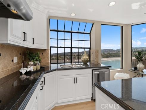 26  Coventry  25 , Newport Beach, CA