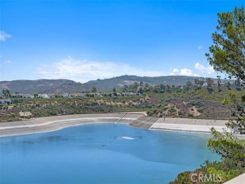 26  Coventry  25 , Newport Beach, CA