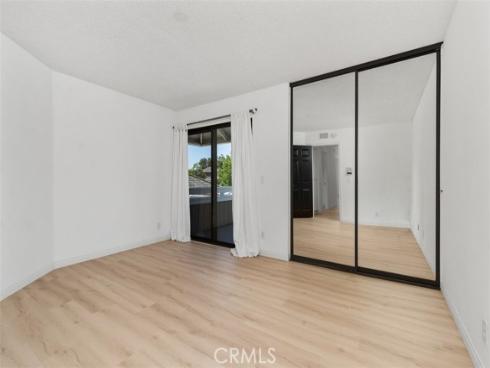 26  Coventry  25 , Newport Beach, CA