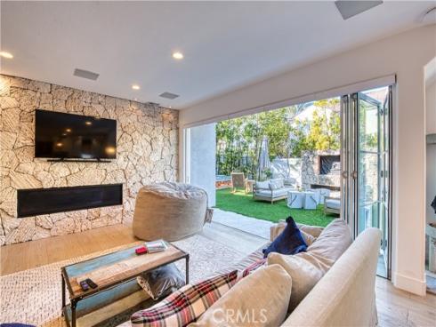 17  Palazzo  , Newport Beach, CA