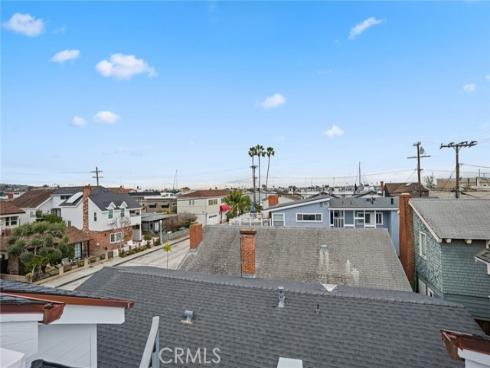 117  Marine   Avenue, Newport Beach, CA