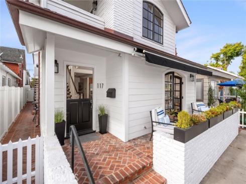 117  Marine   Avenue, Newport Beach, CA