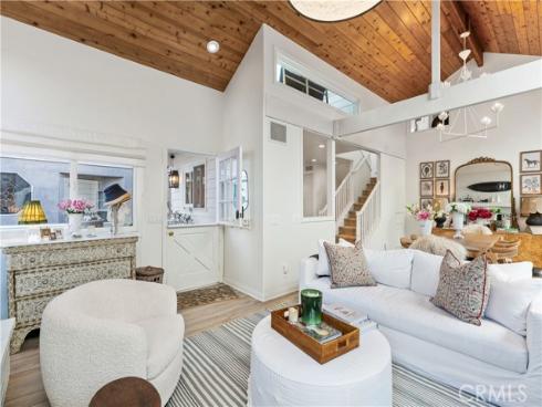 209  Diamond  , Newport Beach, CA