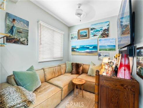 209  Diamond  , Newport Beach, CA