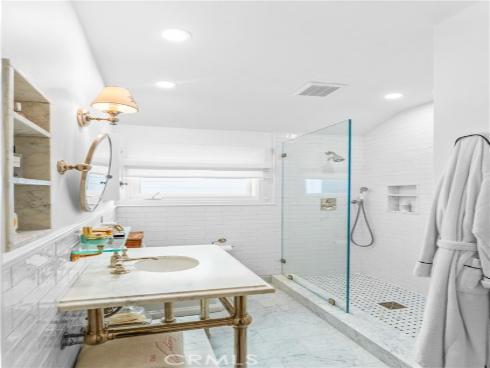 209  Diamond  , Newport Beach, CA