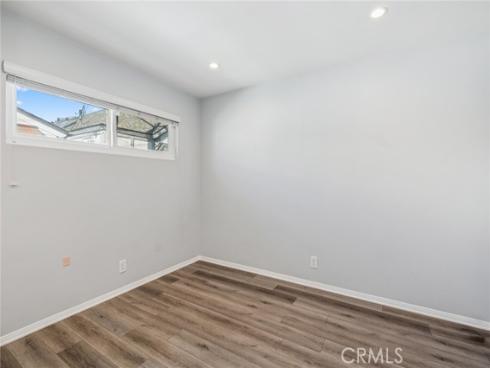 315  Sapphire  , Newport Beach, CA