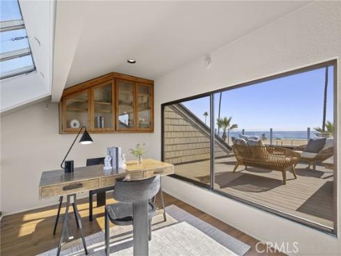 1510 W Oceanfront  , Newport Beach, CA