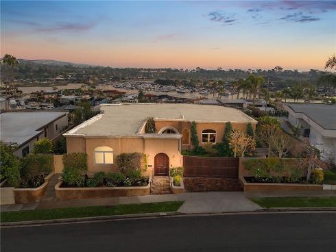 1038 Santiago Drive, Newport Beach, CA