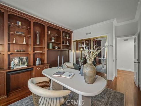 1038 Santiago Drive, Newport Beach, CA