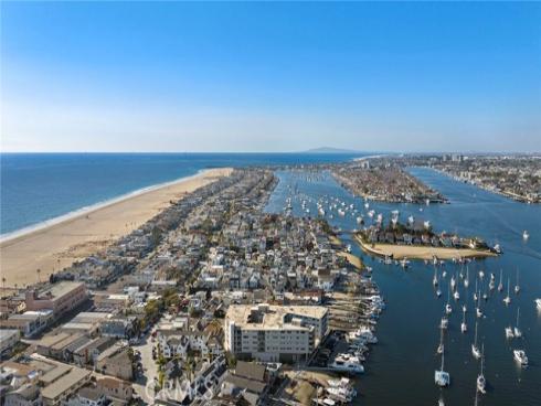 310  Fernando  303  Street, Newport Beach, CA